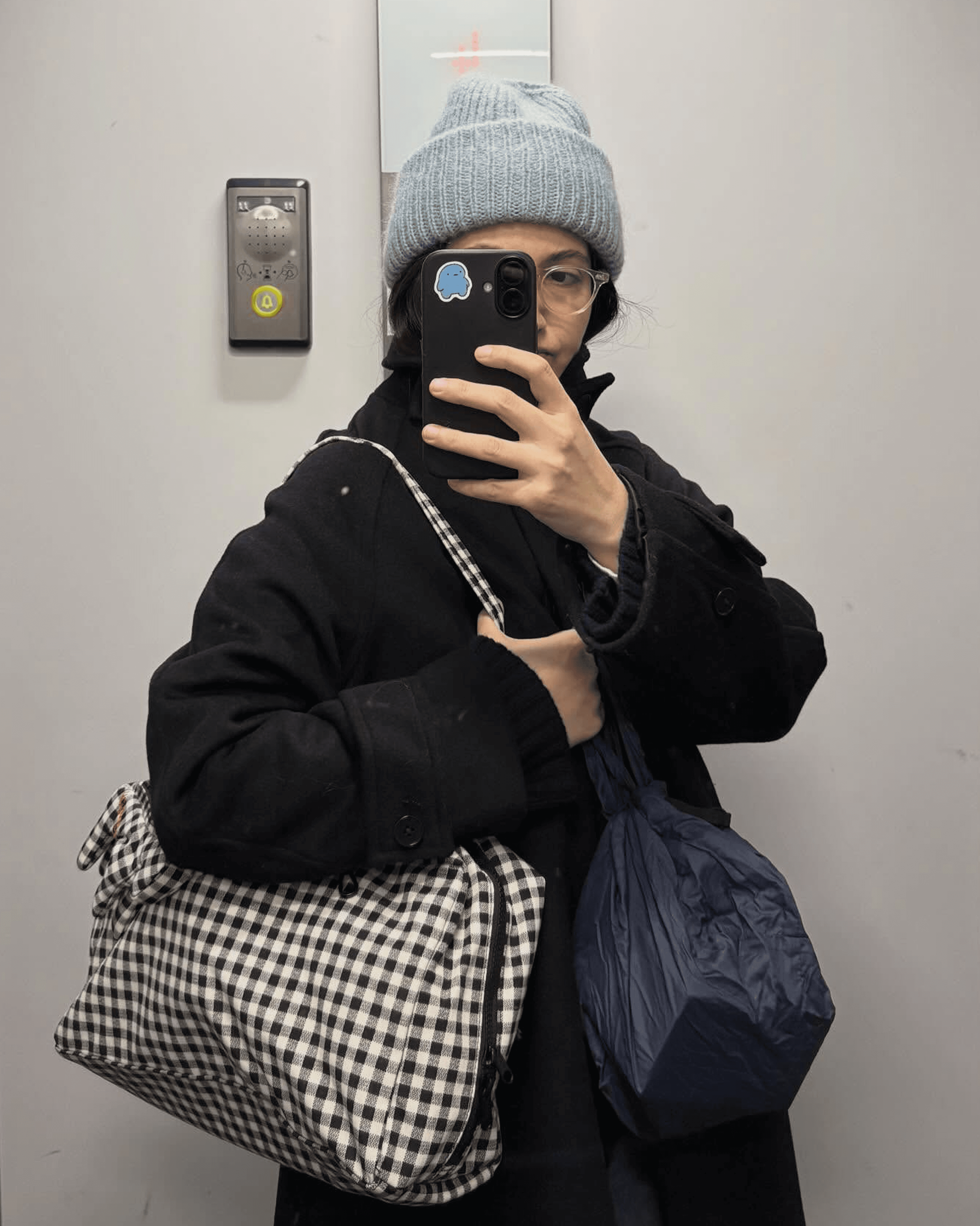 @mugeyildizj in Black & White Gingham